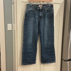 Women’s Kut from the Kloth jeans, size 8.